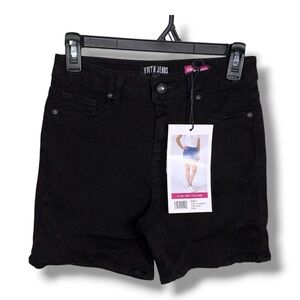 NEW Faith Jeans Size 6 Black Stretch Shorts High Rise Classic Casual
